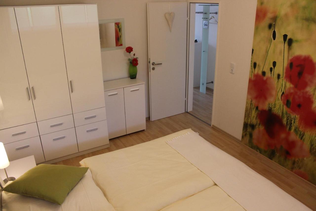 Ferienwohnung Mohnwiese Und Blumenwiese 维林根 外观 照片
